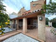 Chalet en venta de lujo con piscina y 4 terrazas en Godella