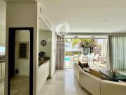 Casa en venta en Adeje, Playa del Duque. Villa Exclusiva...
