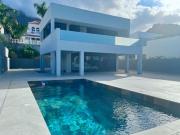 Chalet en venta en Adeje, Playa Fañabé Alto. LUXURY EN...