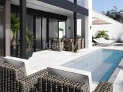 Chalet en venta en Adeje, San Eugenio Alto. Chalet de...