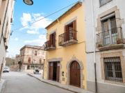 Chalet en venta en Agullana. Chalets.