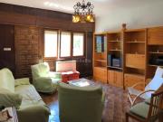 Chalet en venta en Albelda de Iregua. Chalet en Albelda....