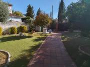 Chalet en venta en Albolote. Exclusiva vivienda de...