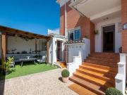 Chalet en venta en Albolote. Imagina un refugio...