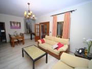 Chalet en venta en Alcalá de Guadaira, La Paz. Chalet de... Chalet en venta en Alcalá de Guadaira, La Paz. Chalet de...