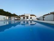 Chalet en venta en Alcalá de Guadaira, Oromana. CHALET...