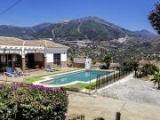 Chalet en venta en Alcaucín, Málaga