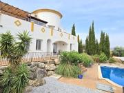 Chalet en venta en Alcaucín, Málaga