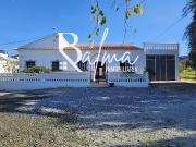 Chalet en venta en Alcaucín. Tu futuro hogar en un...