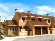 Chalet en venta en Aldeamayor de San Martín. Chalets...