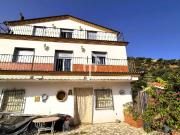 Chalet en venta en Algarinejo