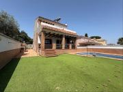 Chalet en venta en Algeciras, Los Pinos. Chalets.