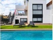 Chalet en venta en Algorfa