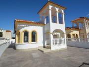 Chalet en venta en Algorfa, Alicante