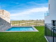 Chalet en venta en Algorfa. Exclusiva villa de 6...