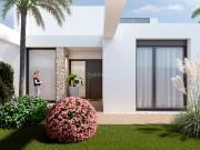 Chalet en venta en Algorfa. Lujosas Villas de Golf...