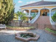 Chalet en venta en Alhaurín de la Torre, Pinos de...