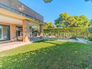 Chalet en venta en Alicante, Albufereta. Encantadora...