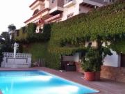 Chalet en venta en Almuñécar, Urb. Los Pinos