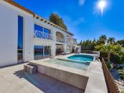 Chalet en venta en Altea, Altea la Vella. Impresionante...