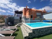 Chalet en venta en Antigua, Caleta de Fuste. Increible...