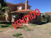 Chalet en venta en Argés. Chalets.