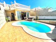 Chalet en venta en Arona