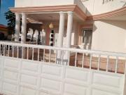 Chalet en venta en Arona, Chayofa. VILLA CON JARDIN EN...