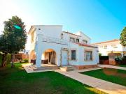 Chalet en venta en avenida Catalunya, Cambrils, de 285...