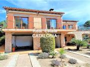 Chalet en venta en avenida Dels Arbres, Lloret de Mar,...