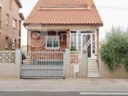 Chalet en venta en avenida Flix, Lleida, de 200 m² 3...