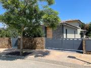 Chalet en venta en avenida Mas Frigol, Navata, de 190 m²...