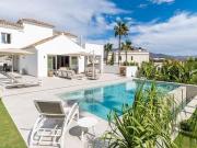 Chalet en venta en Bahia de Casares, Málaga Costa del Sol