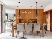 Chalet en venta en Bellaterra. Casa de lujo en...