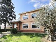 Chalet en venta en Bellaterra. Chalet Independiente en...