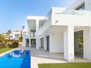 Chalet en venta en Benahavís, Los Arqueros Puerto del...