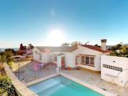 Chalet en venta en Benajarafe, Málaga