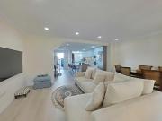 Chalet en venta en Benalmádena, Arroyo de la Miel. Un...