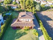 Chalet en venta en Benicasim Benicàssim, Heliópolis. Más...