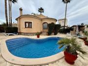 Chalet en venta en Benijófar, Alicante