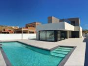 Chalet en venta en Benijófar. Chalets.