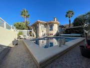 Chalet en venta en Benimar, Alicante Costa Blanca