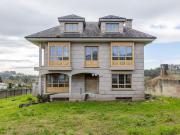 Chalet en venta en Bergondo, A Coruña Rías Altas