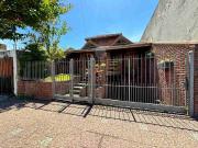 Chalet en venta en Bernal Centro