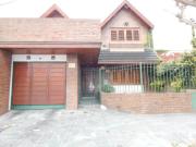 Chalet en Venta en Bernal Oeste Chalet en Venta en Bernal Oeste