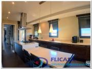 Chalet en venta en Burriana, Piscinas. ¡Descubre el...