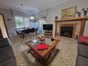 Chalet en venta en Busot. Chalet en Bonalba listo para...