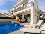 Chalet en venta en Cabo Roig, Alicante Costa Blanca