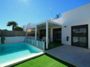 Chalet en venta en Cabo Roig, Alicante Costa Blanca