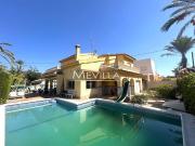 Chalet en venta en Cabo Roig, Alicante Costa Blanca